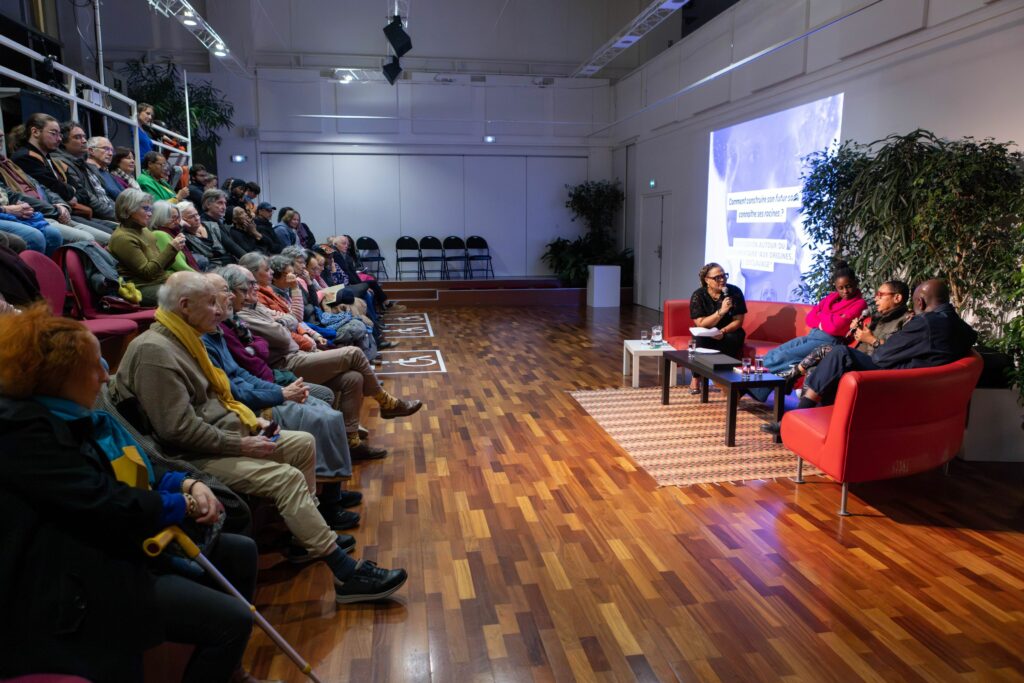 Projection du documentaire " Aux origines, l'esclavage"